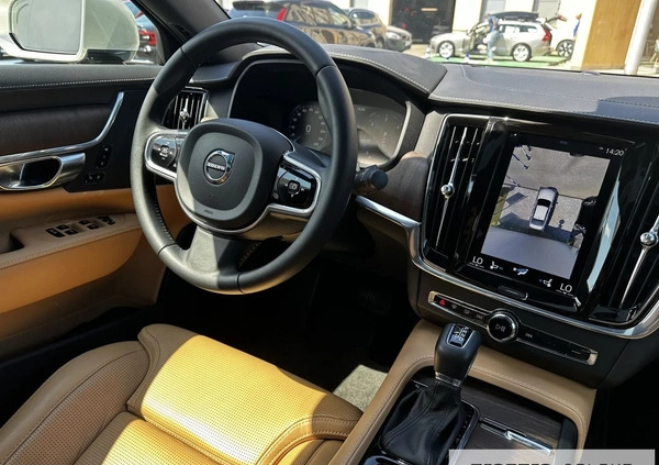 Volvo S90 cena 139000 przebieg: 72000, rok produkcji 2019 z Warszawa małe 352